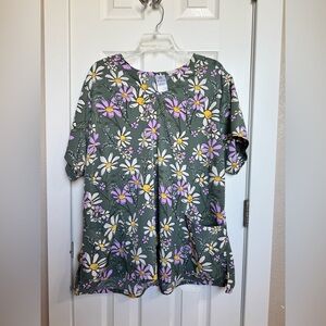 WonderWink Floral Print Short Sleeve scrub top/ plus size